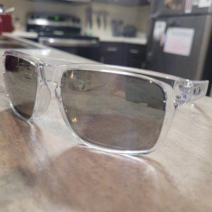 Never Worn - Unisex Oakley Holbrook Sunglasses - Clear,  Silver Polarized Lenses